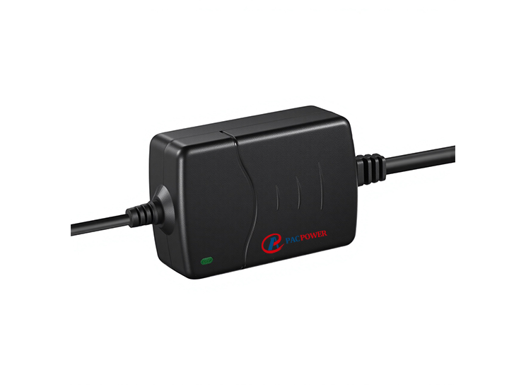 8.4V 0,6 A Lithium-Batterie-Ladegerät, 5 W Netzteil, 100–240 V AC-zu-DC-Adapter
